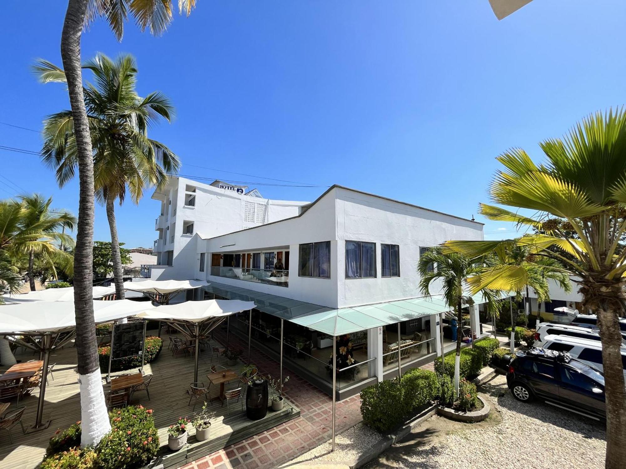 Hotel La Fragata Covenas Exterior photo