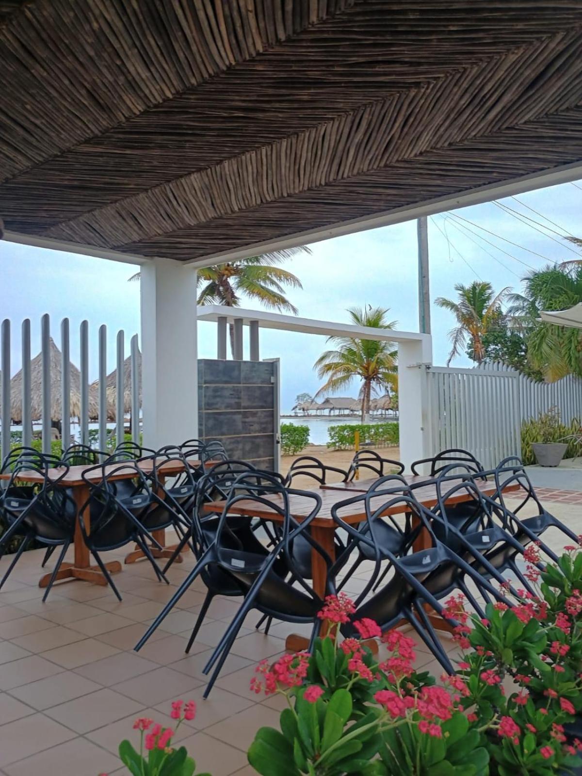 Hotel La Fragata Covenas Exterior photo